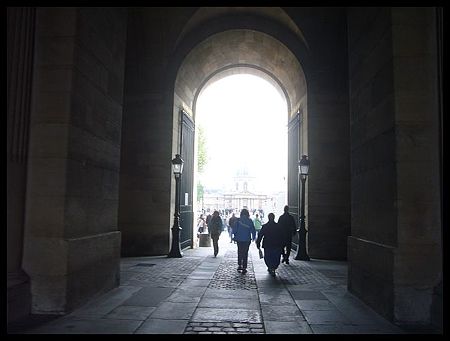 P2450101