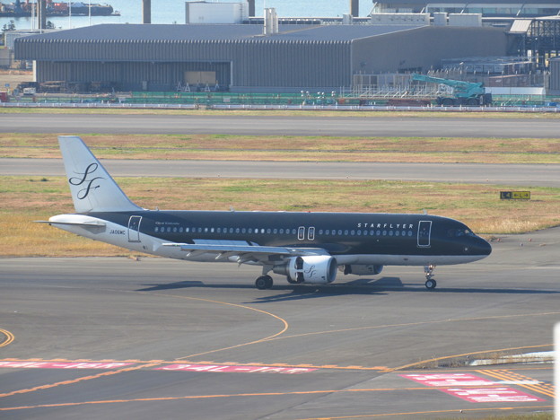 SFJ A320