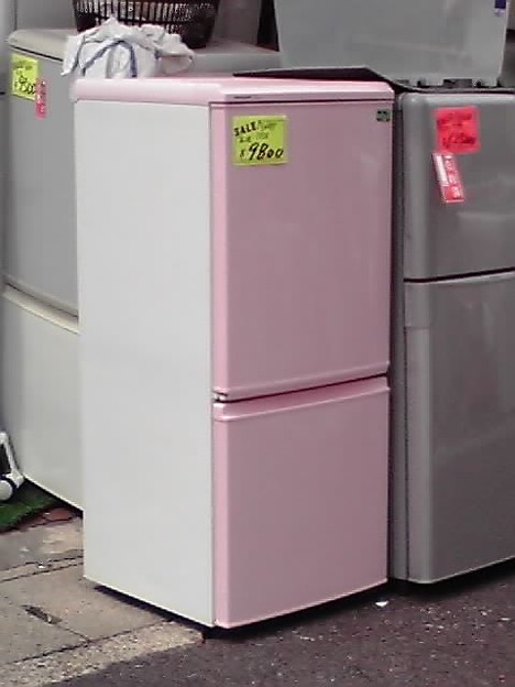 ピンクの冷蔵庫って珍しい気がする 写真共有サイト フォト蔵