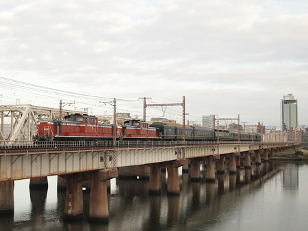 DD51 トワイライトエクスプレス東海道本線新大阪~大阪01