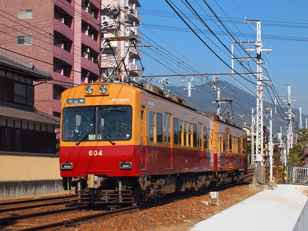 京阪600形京阪特急色 近江神宮~皇子山