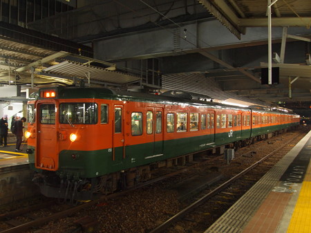 115系湘南色普通 山陽本線広島駅01