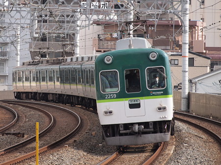 京阪2200系試運転 京阪本線西三荘駅02