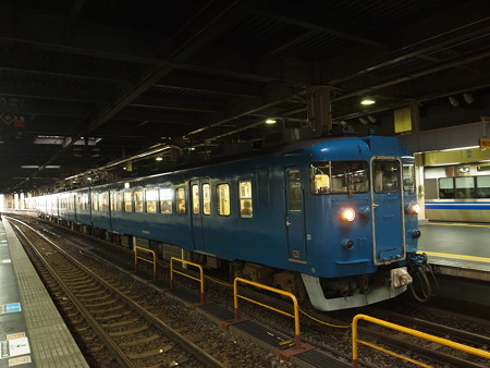 413系普通 北陸本線金沢駅01