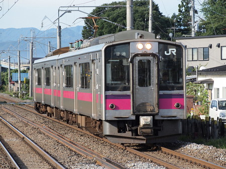 701系普通 奥羽本線撫牛子駅
