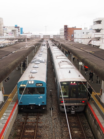 103系回送 山陽本線西明石駅03