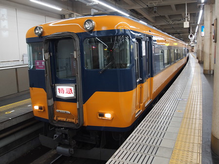 近鉄16000系特急 近鉄南大阪線阿部野橋02