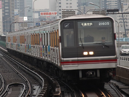 大阪市営地下鉄20系 御堂筋線西中島南方駅05