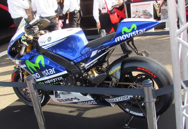 YAMAHA YZR-M1の進化を画像で見る事が出来ます。: Motorcycle racers YAMAHA YZR-M1の進化を画像で見る事が出来ます。: Motorcycle racers
