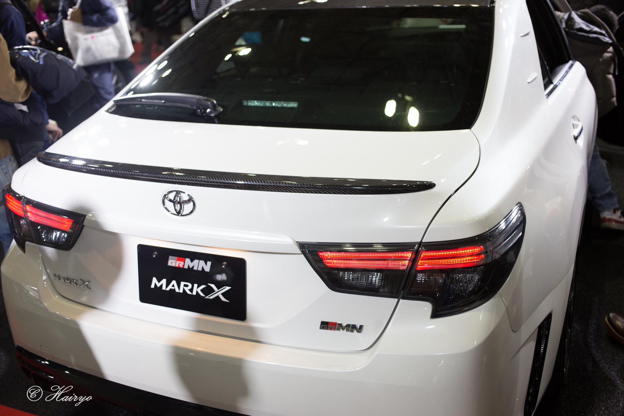 9. マークX