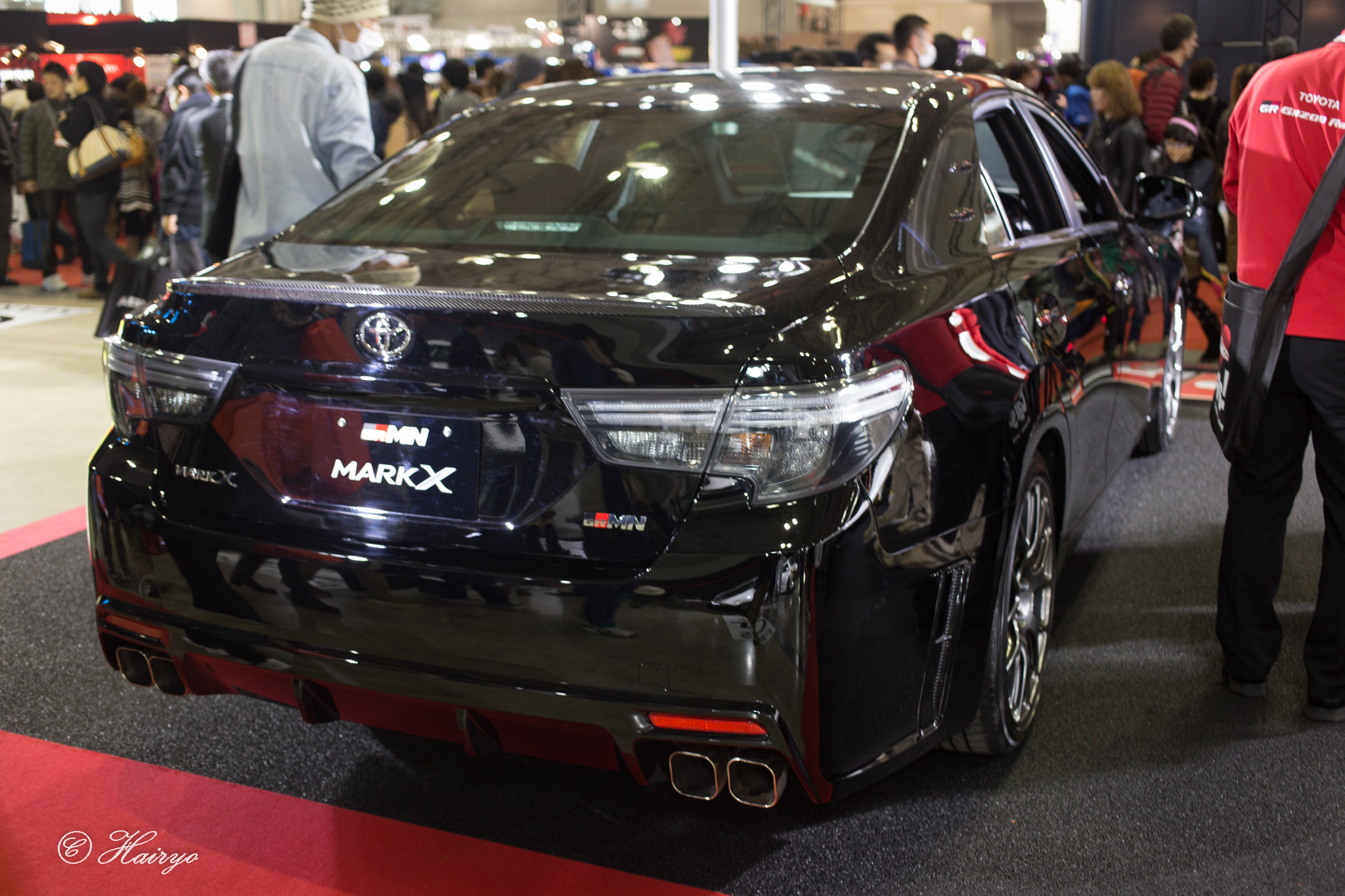 11. マークX