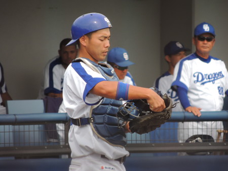 杉山翔大捕手。