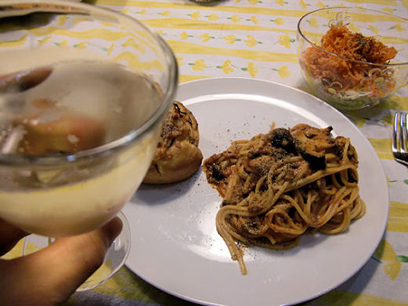 このワイン、とても美味しい!泡<カヴァ>はいいね~♪