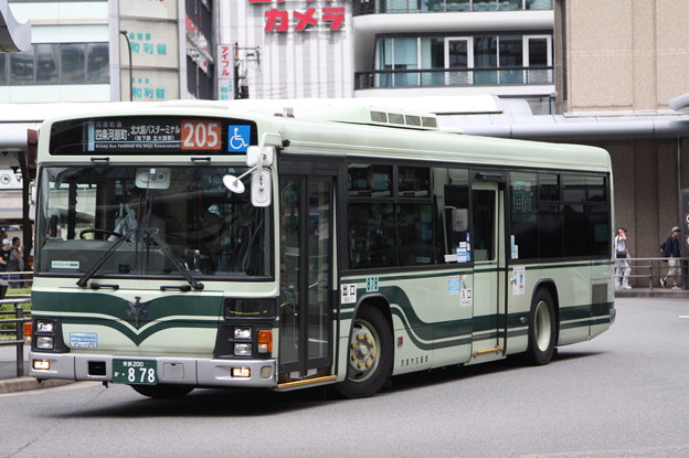 京都市営バス　878号車