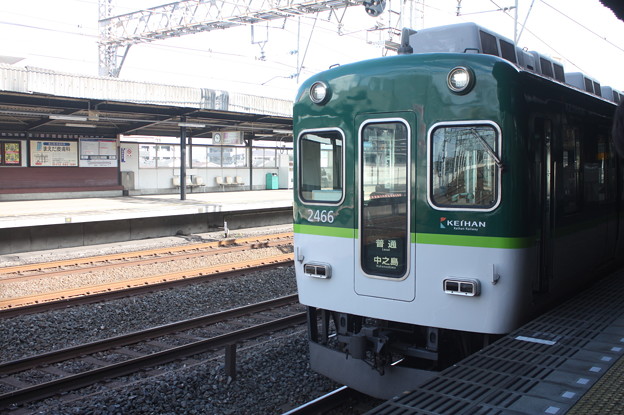京阪本線　2400系2466F　普通 中ノ島 行