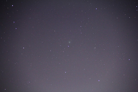 はと座付近のラヴジョイ彗星(C/2014 Q2)