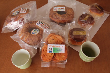 愛媛から来た、ようかんぱんと仲間たち