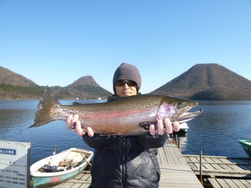 榛名湖ニジマス ６０センチ 写真共有サイト フォト蔵