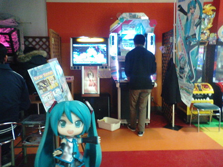 ミク:「初めての大会参加、頑張ってくださいね!」
