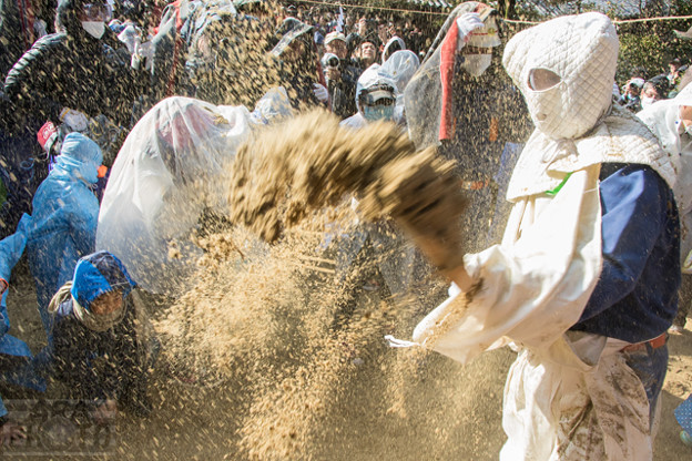 砂かけ祭り