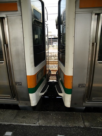 211系(宝積寺駅)10