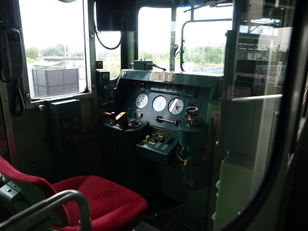 キハ40車内4