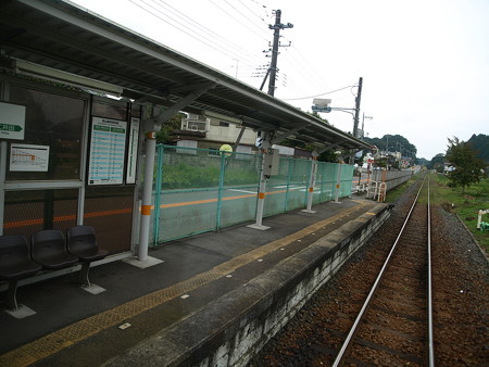 鴻野山駅1