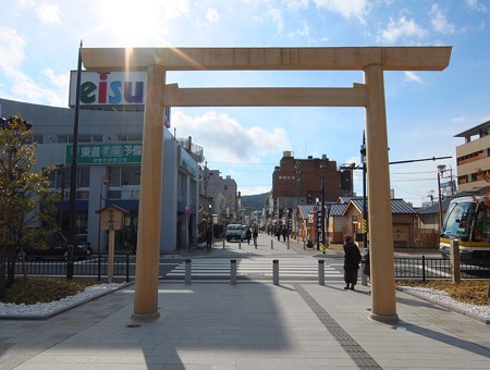 伊勢市駅前式年遷宮記念鳥居