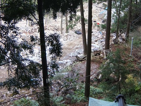 飛瀧神社05 2011災害の爪痕1