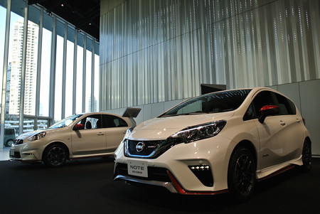 日産本社ギャラリー