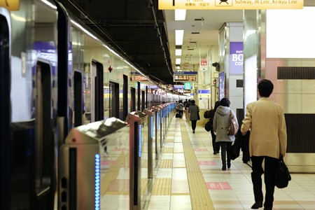 2017.11.15　横浜駅　ホームドア