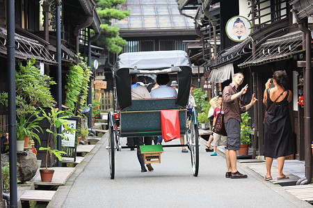 2010.08.19　高山　上三之町　人力車