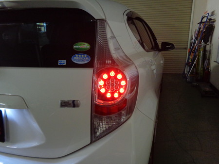 トヨタＡＱＵＡ　テールＬＥＤ製作　スモール