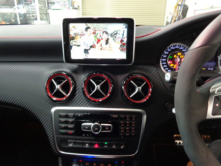 ベンツ　Ａ４５ＡＭＧ　ＴＶキャンセラー取付