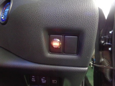 Ｃ－ＨＲ　千葉県　レイヤードサウンド取付　スイッチ