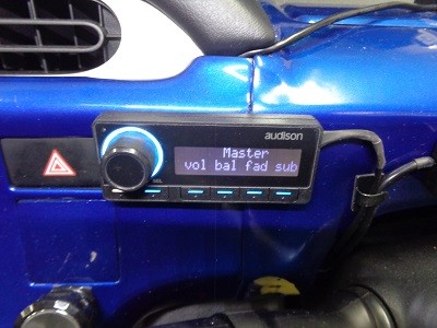 トヨタＡＱＵＡ　プロセッサーコントローラー