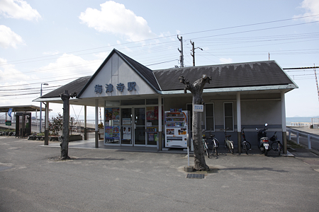 梅津寺駅 - 01