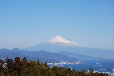 日本平からの富士山と清水港と駿河湾