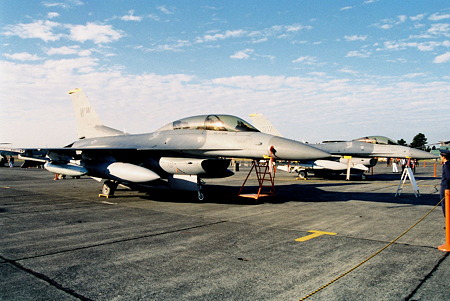 F-16-1