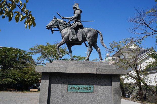 大垣城 戸田氏鉄公騎馬像 写真共有サイト フォト蔵