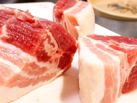 P4275254_1 バラ肉バラバラ