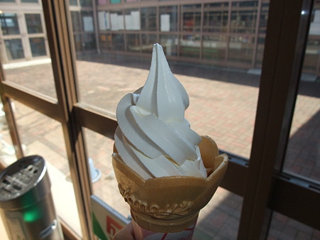 真珠の塩ソフトクリーム(道の駅・伊勢志摩【三重】)