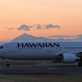 Photos: B767 Hawaiian Air 到着(2)